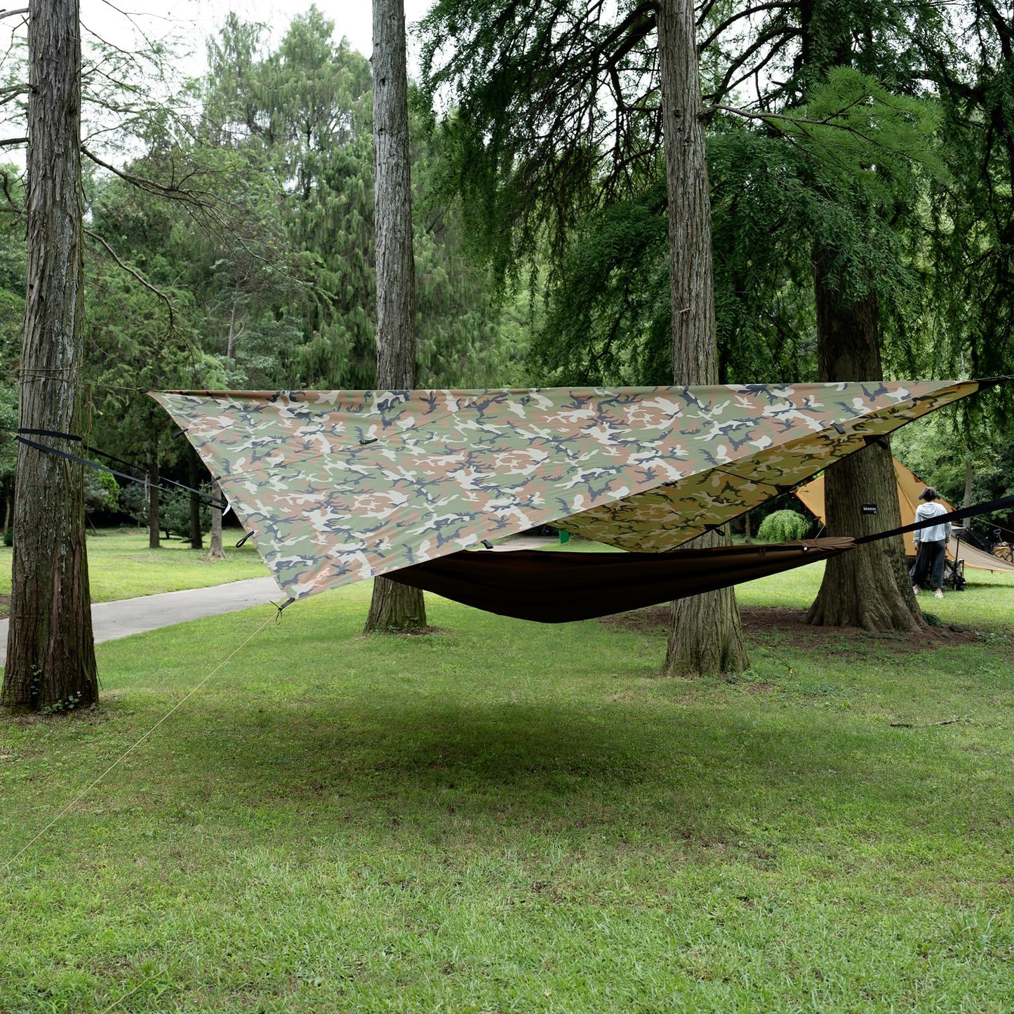 FREE SOLDIER Waterproof Portable Tarp Multifunctional Outdoor Camping Traveling Awning Backpacking Tarp Shelter Rain (Brown 10×10.5ft)
